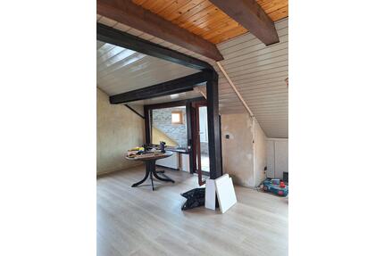 sehr helle Dachgeschosswohnung 110m2 zu vermieten - Braunschweig Wabe-Schunter-Beberbach