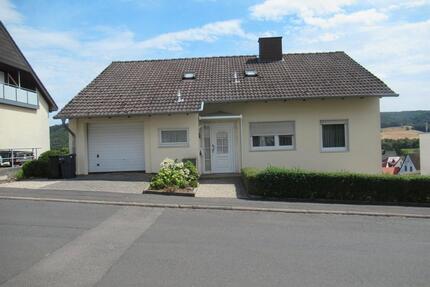 EFH in Top Lage und toller unverbaubarer Fernsicht - Bad Hersfeld