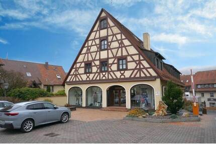 Schnaittach: Gewerbefläche mit ca. 100 m² im 2.OG