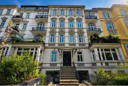Altbau-Eleganz - Eigentumswohnung mit restauriertem Stuck in Adresslage von Harvestehude - Hamburg Harvestehude