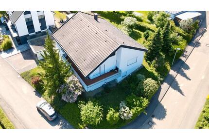 Einfamilienhaus mit Einliegerwohnung in Heuchlingen