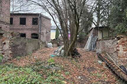 Grundstück zu verkaufen in Fürstenwalde 80.000,00 € 214 m²