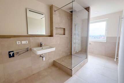 Wohnung zum Mieten in Dresden 1.519,00 € 121.67 m²