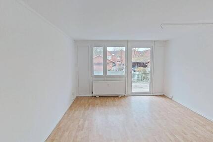 Renovierte 2-Zimmer-Wohnung mit durchdachter Raumaufteilung, Wannenbad und großer TERRASSE - Celle
