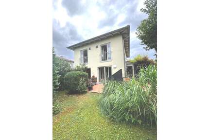 Haus zum Kaufen in Altdorf 690.000,00 € 150 m²