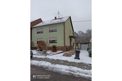 Einfamilienhaus - 220.000,00&nbsp;EUR Kaufpreis, ca.&nbsp; 180,00&nbsp;m&sup2; in Lebach (PLZ: 66822)