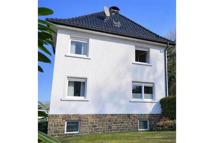 Einfamilienhaus in Finnentrop - 283.000,00&nbsp;EUR Kaufpreis, ca.&nbsp; 130,00&nbsp;m&sup2; in Finnentrop (PLZ: 57413)