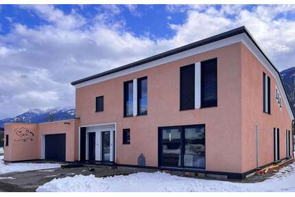 Haus zum Kaufen in Solingen 1.295.000,00 € 300 m²