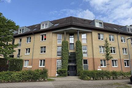 Traumhafte 2-Zimmer-Wohnung mit Blick ins Grüne - Ahrensburg