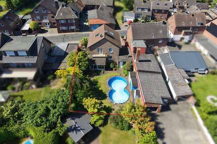 Haus zum Kaufen in Dormagen Delhoven 580.000,00 € 112 m² - Dormagen / Delhoven