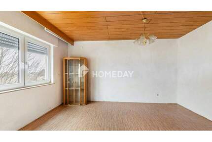 Sehr schöne, helle 3-Zimmer-Wohnung im Aalener Osten ruft nach gründlicher Renovierung!