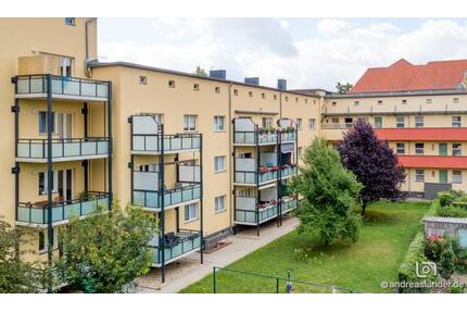 Schicke 2-Raum-Wohnung mit Balkon! - Magdeburg Leipziger Straße