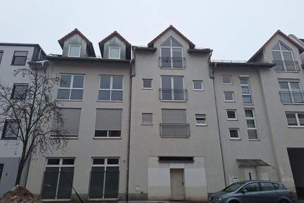 *Besichtigungen bitte telefonisch abstimmen* 3 - Raumwohnung - ab sofort frei - Gotha