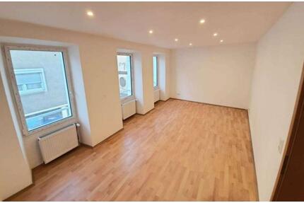 Attraktive Wohnung mit Balkon, direkt am Rhein - Lahnstein