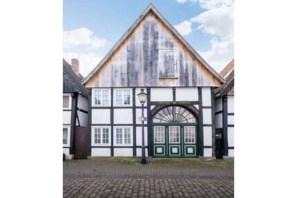 Haus zum Kaufen in Rheda-Wiedenbrück Rheda 440.000,00 € 250 m² - Rheda-Wiedenbrück / Rheda