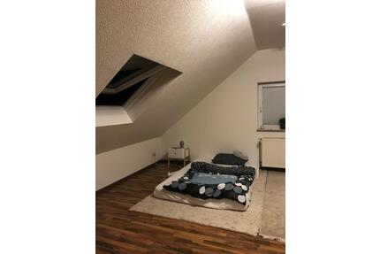 1 Zimmer-Apartment - 325,00&nbsp;EUR Kaltmiete, ca.&nbsp; 40,00&nbsp;m&sup2; in Bergneustadt (PLZ: 51702)