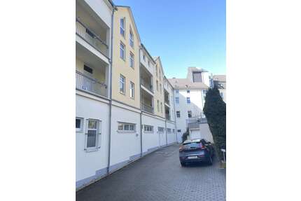 Wohnung zum Mieten in Treuen 450,00 € 77.93 m²