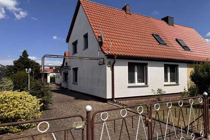 Haus zum Kaufen in Lutherstadt Wittenberg 159.000,00 € 135 m²