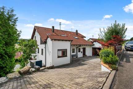 Haus zum Kaufen in Simmozheim 635.000,00 € 156 m²