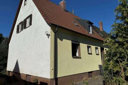 Haus zum Kaufen in Augsburg Lechhausen 395.000,00 € 120 m² - Augsburg / Lechhausen