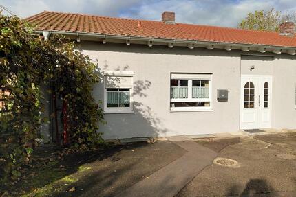 Freistehender Bungalow in Tannhausen – 175 m² Wohnfläche, XXL-Kel