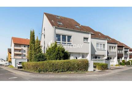 Attraktives Reihenhaus mit neuer EBK und Gartenhaus in Gochsheim