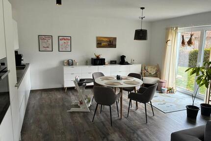 Moderne 2-ZKB Wohnung mit Carport und Terrasse in Schwalmstadt zu vermieten!