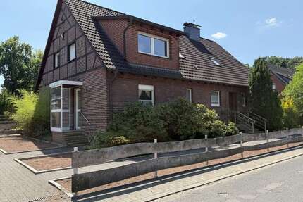 Haus zum Kaufen in Selm-Bork 450.000,00 € 214 m²