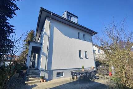 Haus zum Kaufen in Coburg 655.000,00 € 184.03 m²