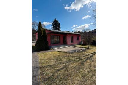 Bungalow Ferienhaus Zweitwohnsitz am Wasser - Werder (Havel)