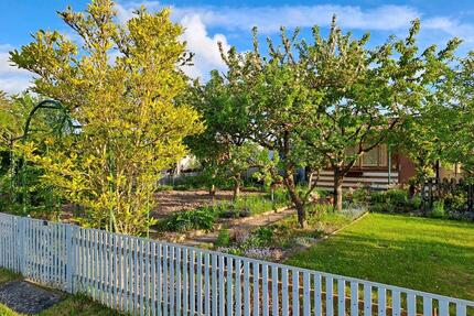 Kleingarten zum Genießen - 3.800,00&nbsp;EUR Kaltmiete, ca.&nbsp; 0,00&nbsp;m&sup2; in Lambrechtshagen (PLZ: 18069)