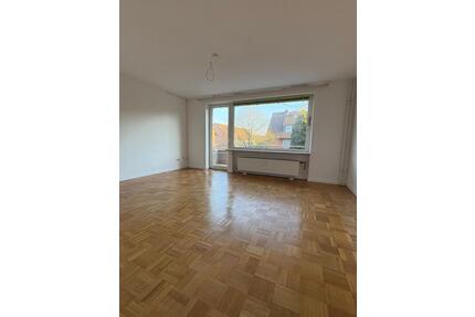 Gut geschnittene 2,5 Zimmer Wohnung mit sonnigen Balkon - Rendsburg