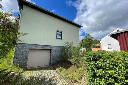 Zuhause ankommen: Großzügiges Familienidyll mit Platz für alle Generationen - Zwickau Oberhohndorf