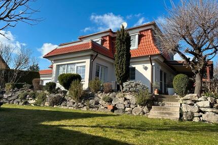 Provisionsfrei-Einfamilienhaus (Niedrigen.) mit 220 m2 Wohnfläche - Burghaslach