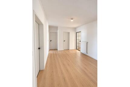 4 Zimmer Wohnung Mühldorf Süd - 329.000,00&nbsp;EUR Kaufpreis, ca.&nbsp; 90,00&nbsp;m&sup2; in Mühldorf am Inn (PLZ: 84453)