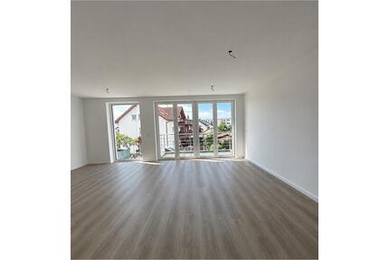 Moderne 3 Zimmer-Wohnung mit Balkon,Einbauküche,Klimaanlage - Hockenheim