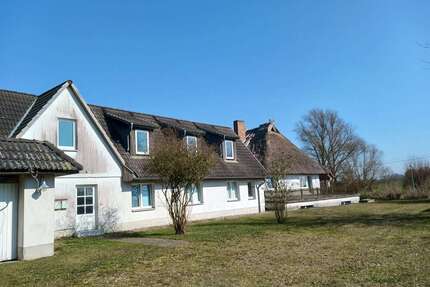 Haus zum Kaufen in Upahl 550.000,00 € 300 m²