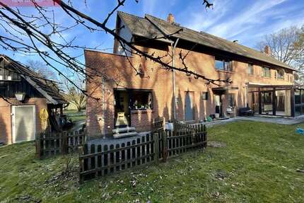 Haus zum Kaufen in Wedemark 398.000,00 € 228 m²