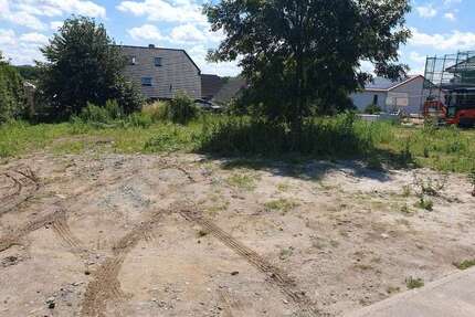 Grundstück zu verkaufen in Großpösna 210.000,00 € 682 m²