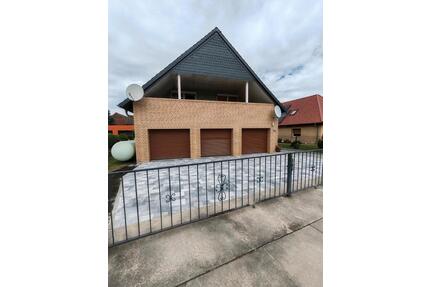 Zweifamilienhaus in ruhiger Lage - Oranienbaum-Wörlitz