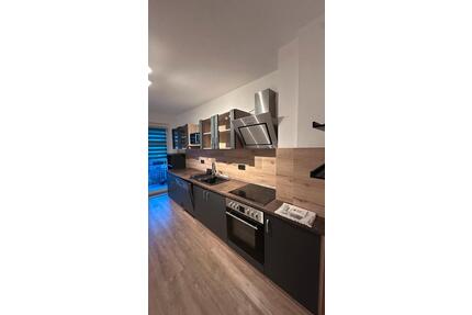 2 Zimmer Wohnung mit Balkon und Parkplatz - Hartmannsdorf