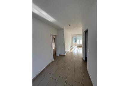 Moderne 3,5 Zimmer Wohnung in Wolfsburg zu Verkaufen
