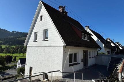 Komplett von innen saniertes Einfamilienhaus in Saalhausen! - Lennestadt