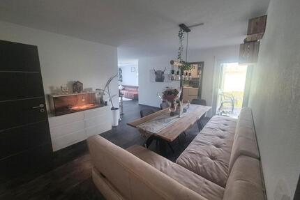 Moderne 3,5 Zimmer - Erdgeschosswohnung mit zwei Terrassen - Aalen Dewangen