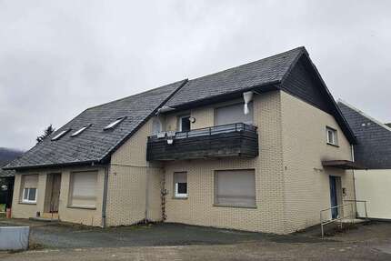 Haus zum Kaufen in Porta Westfalica 306.000,00 € 205.7 m²