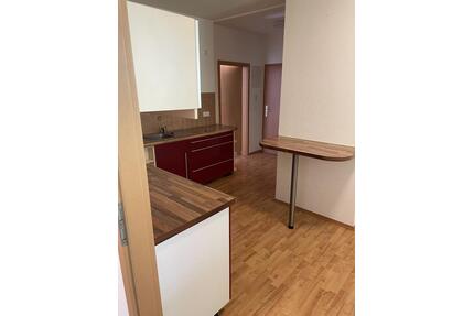 Attraktive 2,5 Zimmer Wohnung in Ruhla mit Einbauküche und Garten