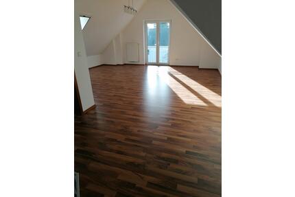 Gut gepflegte 4 Zimmer Eigentumswohnung in Hallstadt zu verkaufen