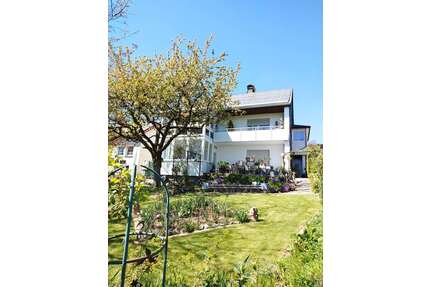 Haus zum Kaufen in Brilon 298.000,00 € 174 m²