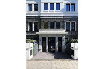 Wohnung zum Kaufen in Düsseldorf 1.495.000,00 € 158 m²