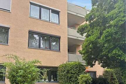 Wohnung zum Kaufen in Augsburg 349.000,00 € 100.22 m²